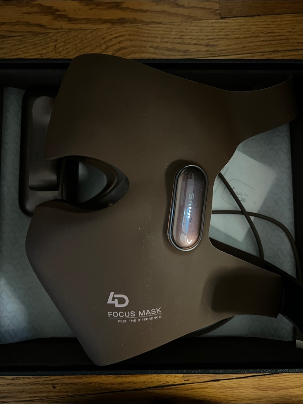 Jovs 4D Focus Mask Brown Eye & Face Therapy Mask -